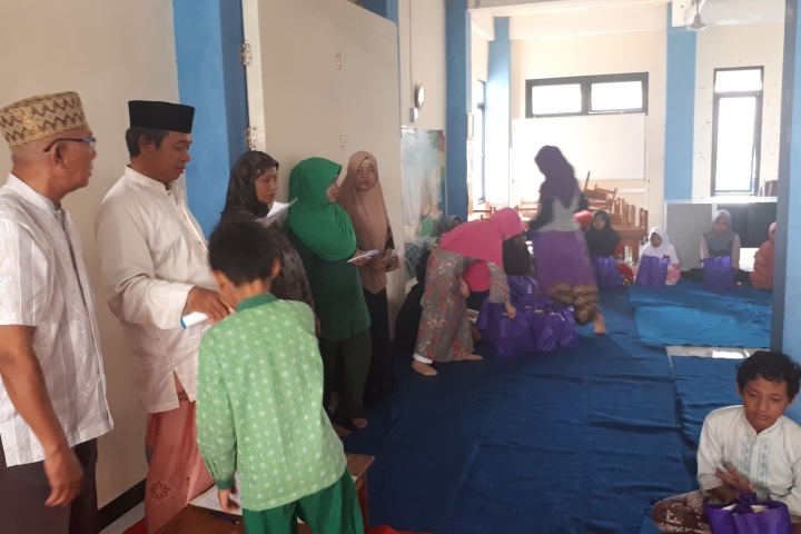 Acara Santunan Anak Yatim Bulan Muharram 1441 H